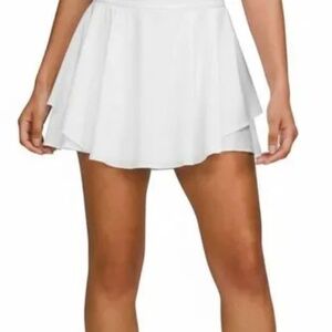 LuluLemon Court Rival Skirt White